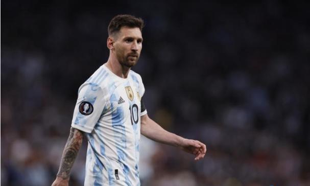 华为 500 线激光雷达封神！岚图泰山秒变透视眼，友商：这还让我们怎么玩？